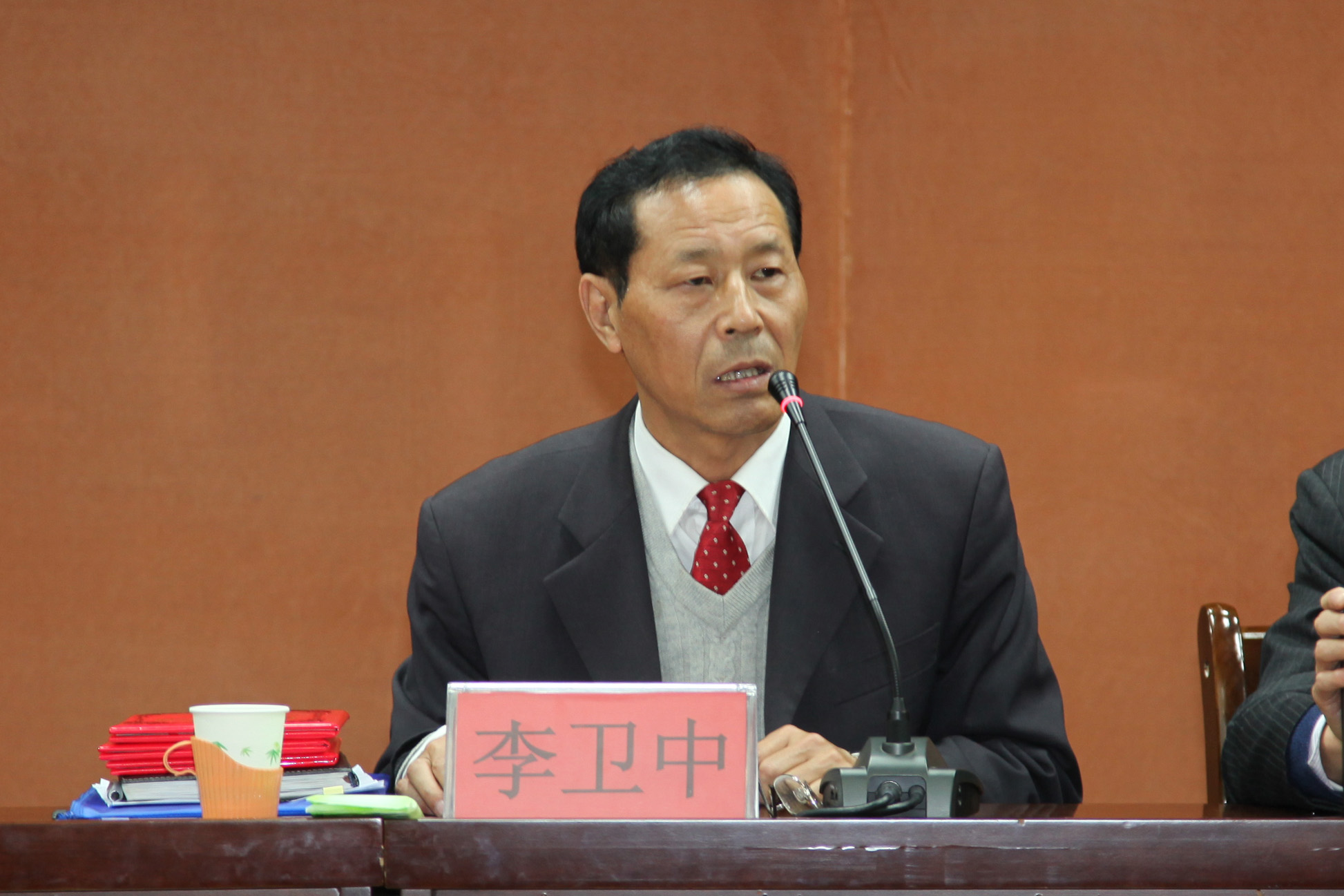 世界杯官网第五次教学工作会议暨第二次科研工作会议圆满闭幕